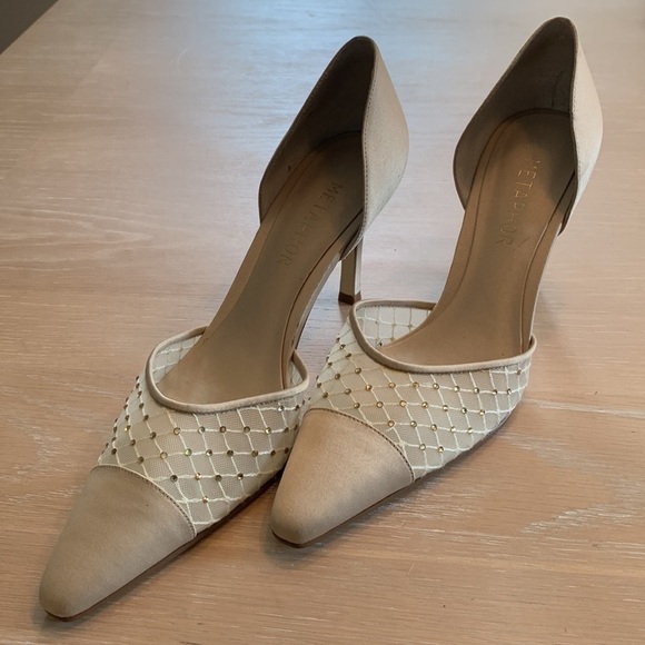 Metaphor Shyla heels Sz 9.5 with sheer rhinestone area, very light wear - Picture 2 of 7